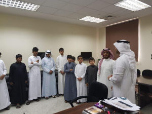 Students of Al-Tomouh Preparatory School at Jamoum Pay a Visit to Jamoum Computer Science Department